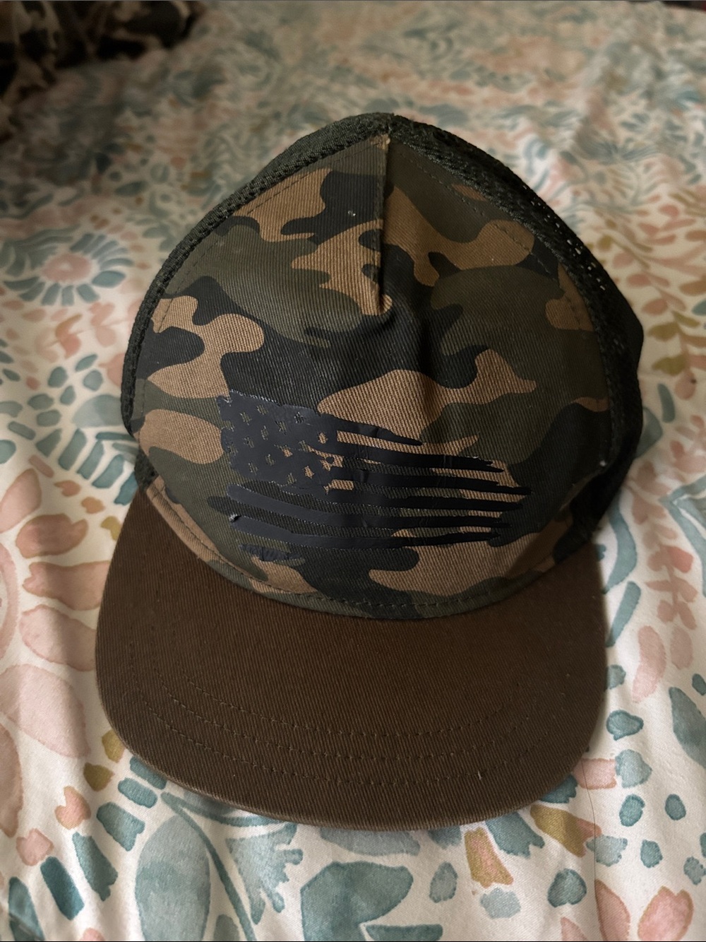 Old Navy Camo Trucker Hat with Black Flag Graphic - Brown/Green